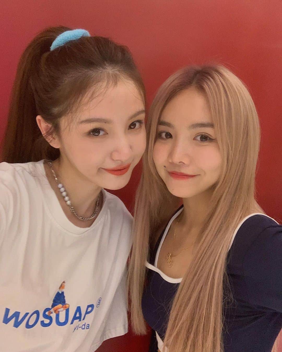 リン・シャオザイのインスタグラム：「❤️」
