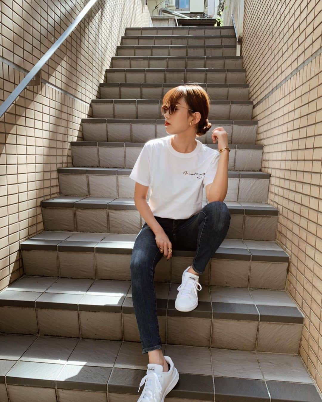 KIMIKA（キミカ）さんのインスタグラム写真 - (KIMIKA（キミカ）Instagram)「9/11 No need to worry 限定グッズ . . 普段着でも着れる持てるデザイン☺︎ 海外では人気だけど日本ではあまり扱われていないというボディで 今回は作りました！ . . 生地や形にこだわって作ったので ぜひぜひチケットとセットでゲットしてほしいですー♪ . . ライブまであと1週間。 おたのしみに☺︎ . . #KIMIKA#noneedtoworry#helpme#dance#sing#artist#fashion#tシャツコーデ#シンプルライフ#デニムに白シャツ#歌とダンス#カジュアルスタイル#渋谷から世界へ」9月4日 20時37分 - xiahmin16