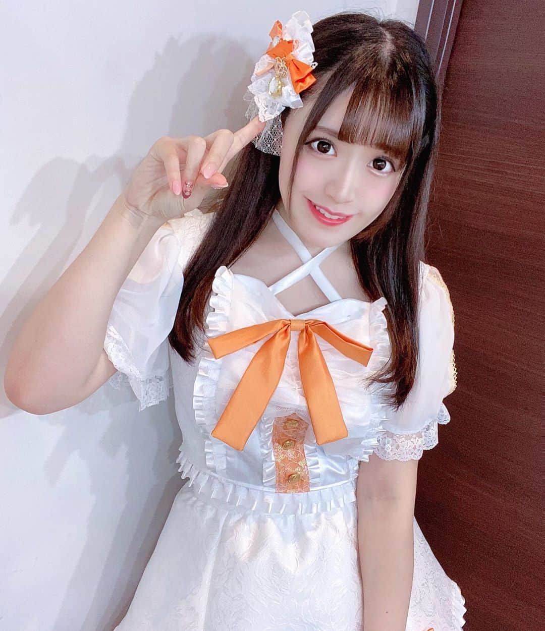 木咲りんさんのインスタグラム写真 - (木咲りんInstagram)「* ⋆﻿ １番に迎えにきてねっଘ(੭ˊ꒳​ˋ)੭✧🧡 ⋆ *  #idol#cosplay#cosplaygirl#japaneseidol#asiangirls#asianmodel#ハニスパ#アイドル#ハニースパイス#コスプレ#自撮り女子#自撮り界隈#自撮り#秋葉原#ロリ#ロリコン#偶像#アイドル衣装#アイドルマスター#乃木坂46好きな人と繋がりたい#粉我#美女図鑑#ビジョビ#ストレートヘア#맛스타그램#맛집#카페#인스타푸드#木咲りん#りんぐらむ」9月4日 20時51分 - ringram_dayo
