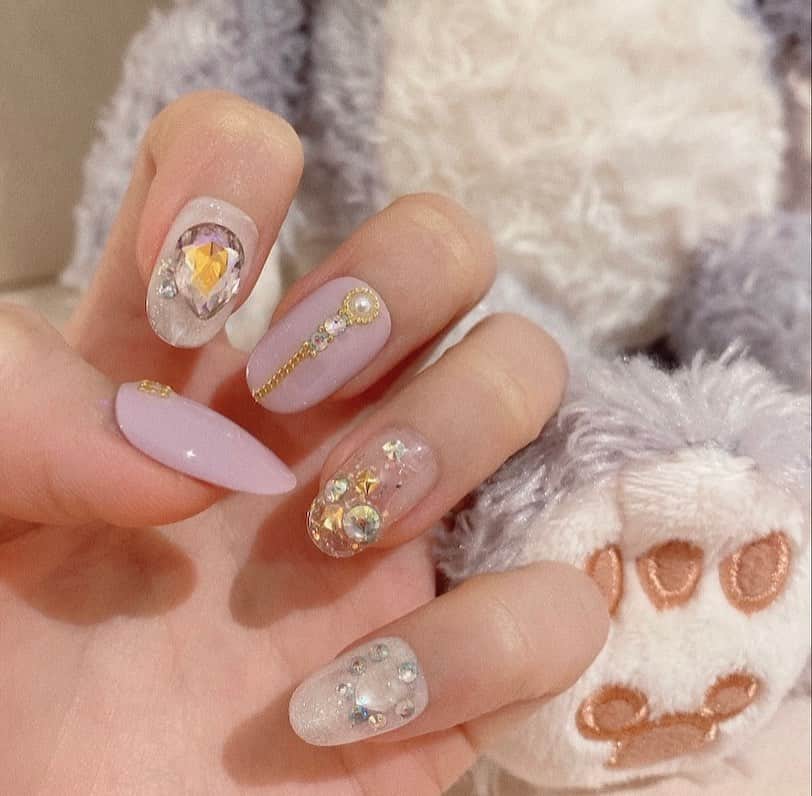 KIYOMI GRACEさんのインスタグラム写真 - (KIYOMI GRACEInstagram)「My first time getting press on nails💅🏻check out @wonderbunail 💜   Disclaimer: This is a sponsored post.」9月4日 20時53分 - kiyominie