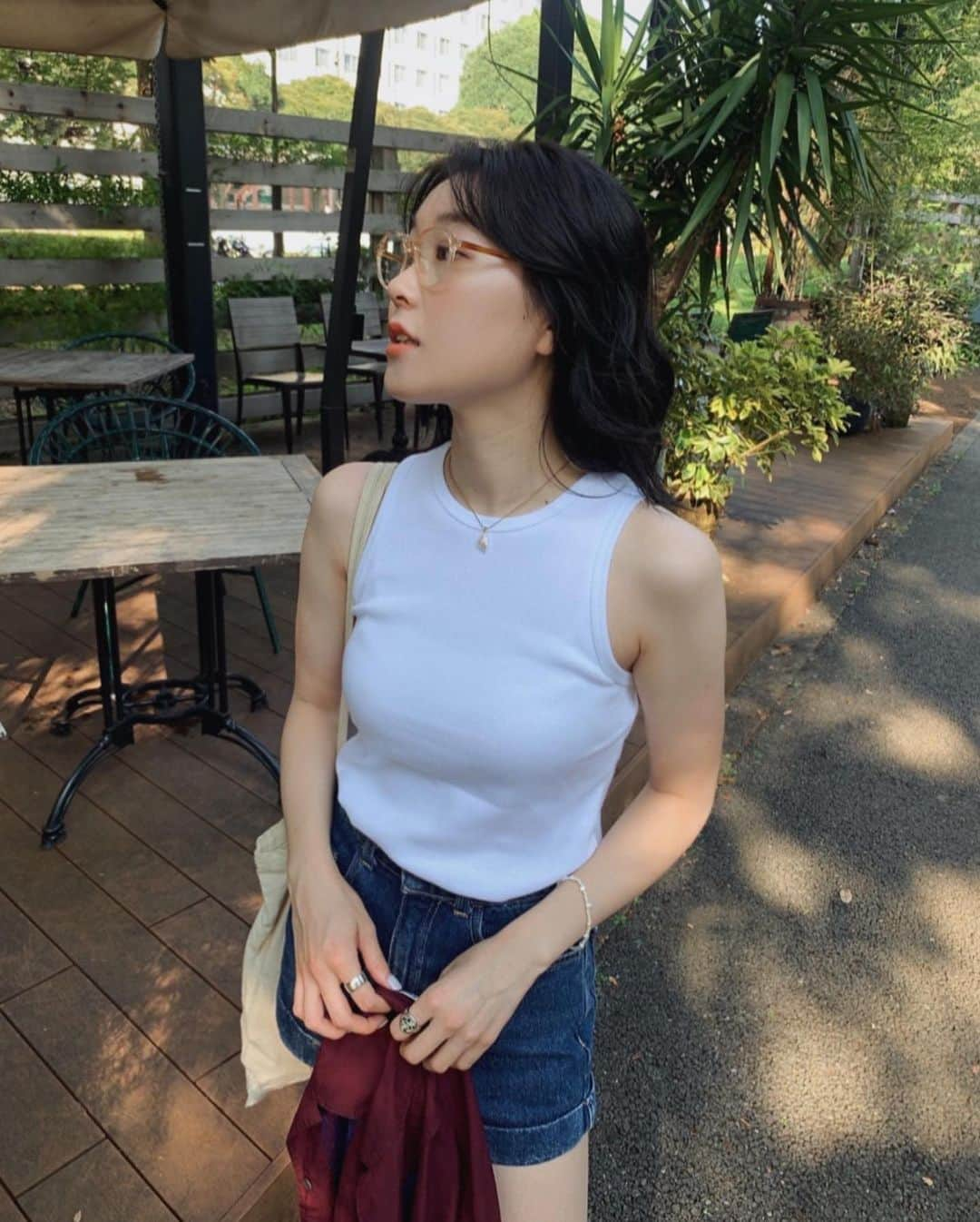 柴田ひかりさんのインスタグラム写真 - (柴田ひかりInstagram)「カジュアルにパールをつけるのがブーム😌 夏服もあともう少しかな〜 @gray____accessories」9月4日 21時02分 - shibatahikari