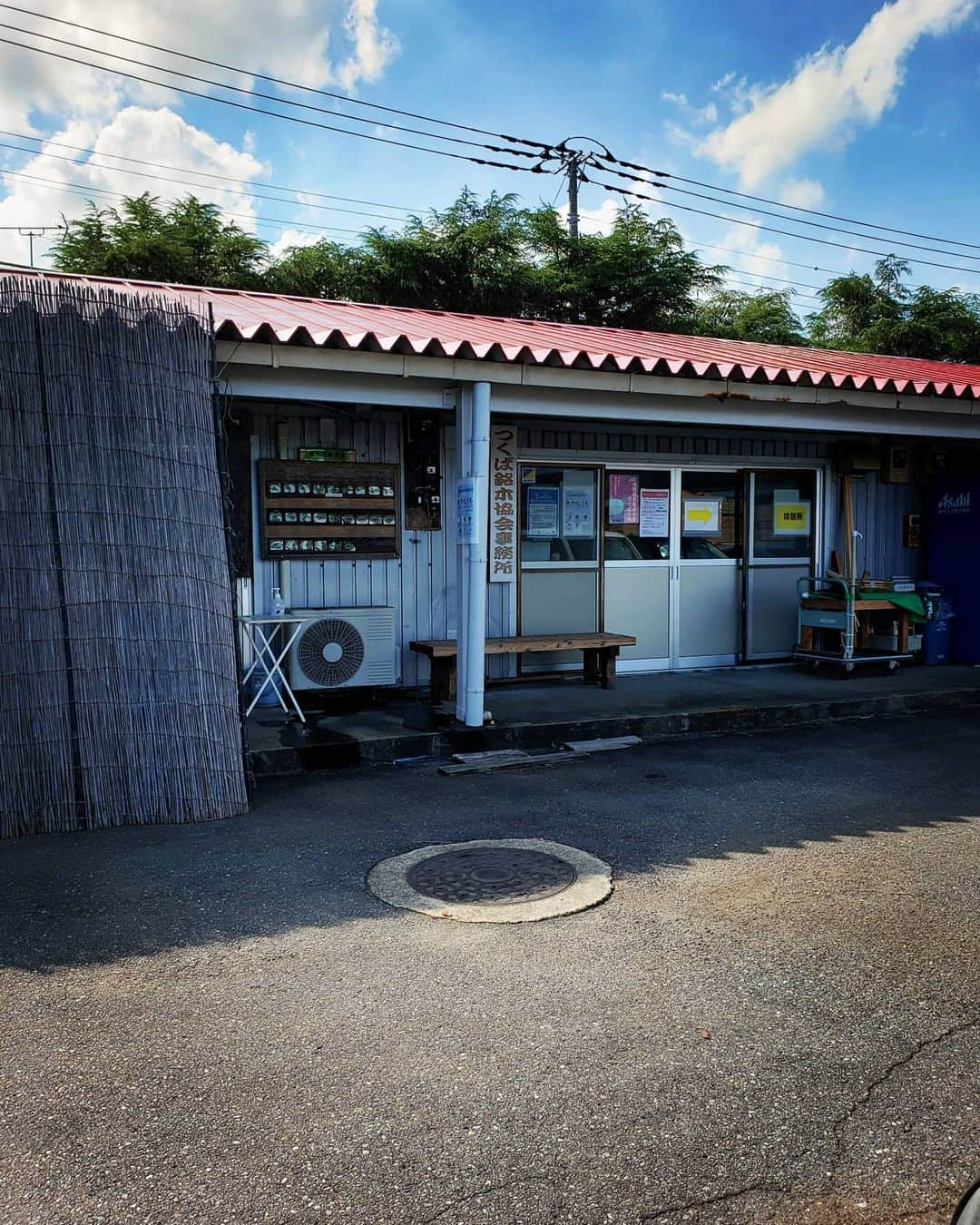 ふくしま組子『カナザワタテグ』さんのインスタグラム写真 - (ふくしま組子『カナザワタテグ』Instagram)「時間をつくり 動く愉しさ😁🐻  #カナザワ建具店  #原木ガン見 #花楓 #杉 #いばらき  #ふくしま #仕事愉しむ」9月4日 21時43分 - worlds_kumiko