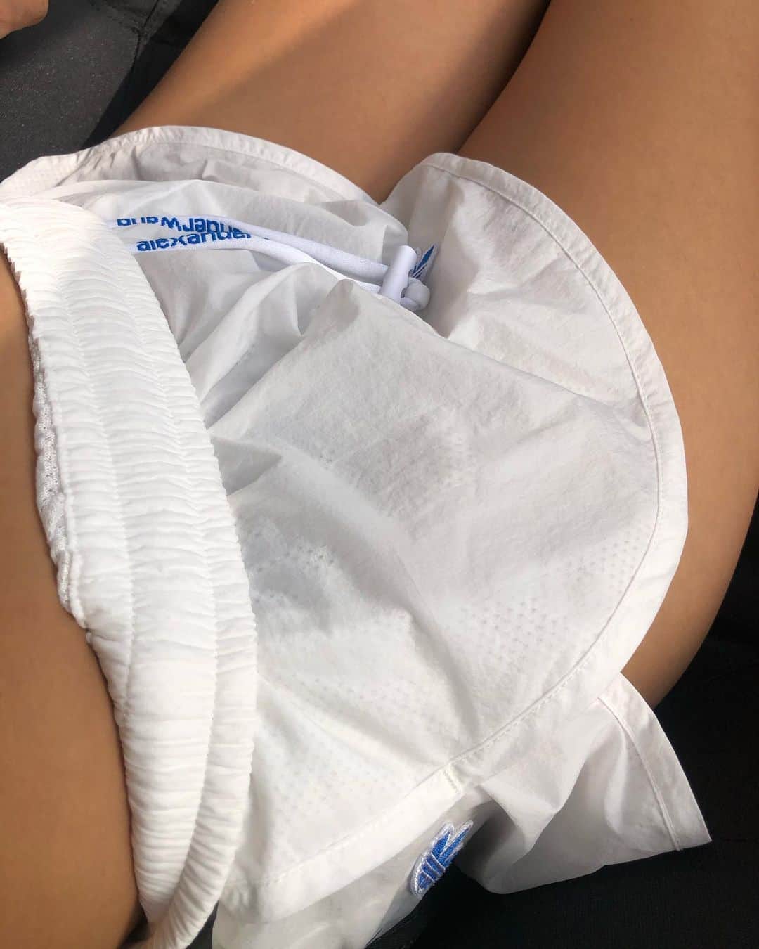 mao mitsuiのインスタグラム：「🕊💙」