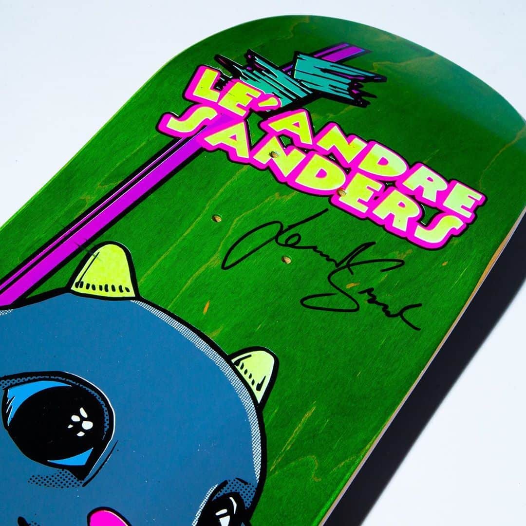 The Berricsさんのインスタグラム写真 - (The BerricsInstagram)「@skategoat signed first edition board is now LIVE in the @berricscanteen. Each and every board is signed by Le’Andre, hand screened and pressed by @primewood.LA and comes to you from a brand new company called @bryteskateboards. This limited edition, autographed deck is available exclusively through the Canteen for today only. LINK IN BIO」9月5日 1時31分 - berrics