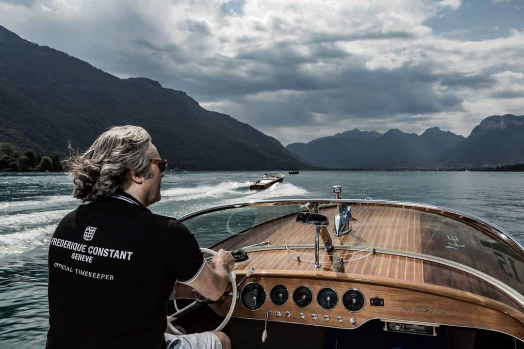 フレデリックコンスタントさんのインスタグラム写真 - (フレデリックコンスタントInstagram)「Who wants to go on a boat ride with our new Runabout ?  #Runabout #FrederiqueConstant  #accessibleluxury  Check our bio to find out more about our watch. . . .  #yacht #yachtlife #sailing #yachting #yachts #sailing  #boating #boat #sail #boatlife  #sailboat #boats #yachtclub  #marina  #yachtworld #sailor #yachtinglifestyle #sailinglife #yachtcharter #luxurylife #swissmade #swisswatch #swisswatches #watchoftheday #wristwatch #horology #instawatch」9月5日 1時45分 - frederiqueconstant