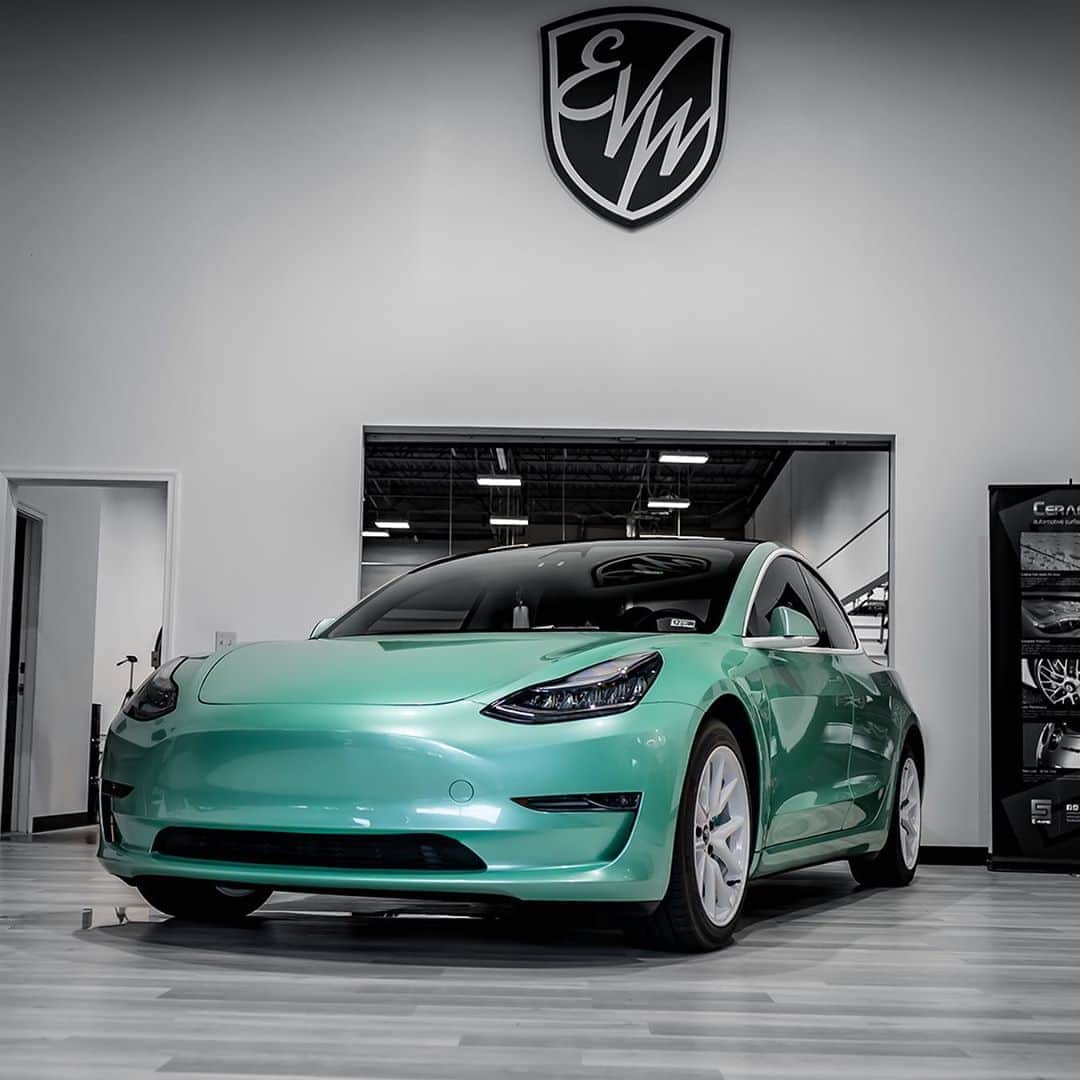 CarsWithoutLimitsさんのインスタグラム写真 - (CarsWithoutLimitsInstagram)「Minty Model 3, what do you guys think? 🧚🏻‍♂️ Owner @mintymodel3   #carswithoutlimits #tesla #model3」9月5日 2時07分 - carswithoutlimits