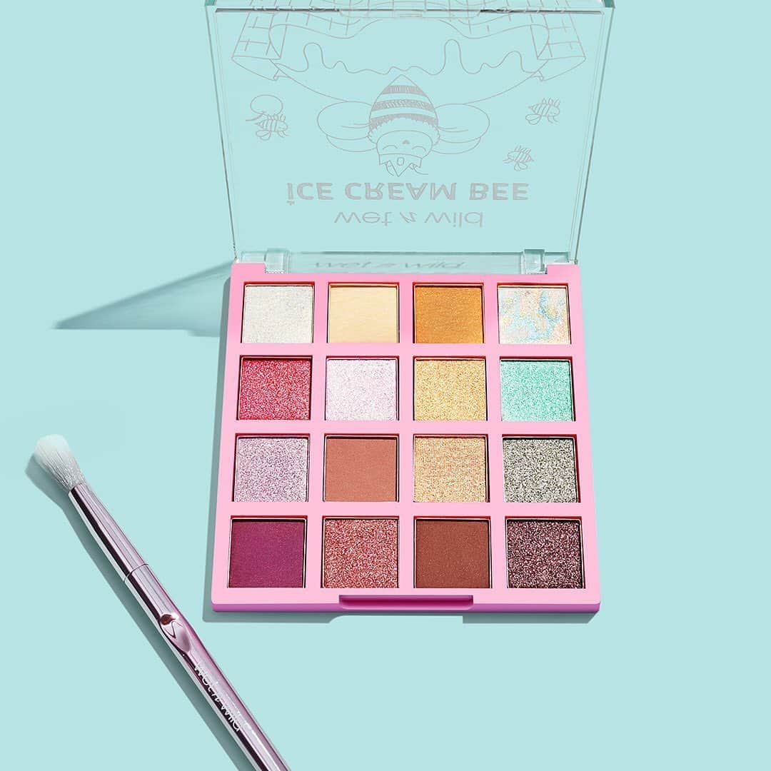 wet'n wild beautyさんのインスタグラム写真 - (wet'n wild beautyInstagram)「How many delicious Queen Bee 👑 looks can you create with our #IceCreamBee palette and glosses? Probably a bzzzillion 😉🐝 Find our Ice Cream Bee products @UltaBeauty and wetnwildbeauty.com   #icecreambee #coffeecat #wnwbeauty #wetnwild」9月5日 2時12分 - wetnwildbeauty