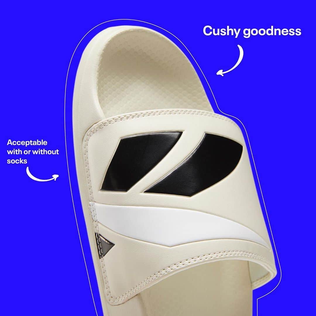のインスタグラム：「Slides? More like slide right into our DM. 😍」