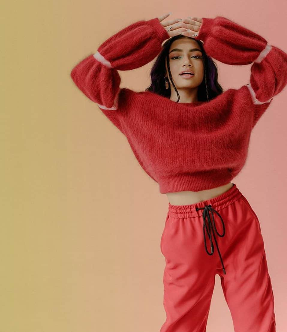 ジェームスロングのインスタグラム：「Hi @avani full look @iceberg ❤️💋❤️」