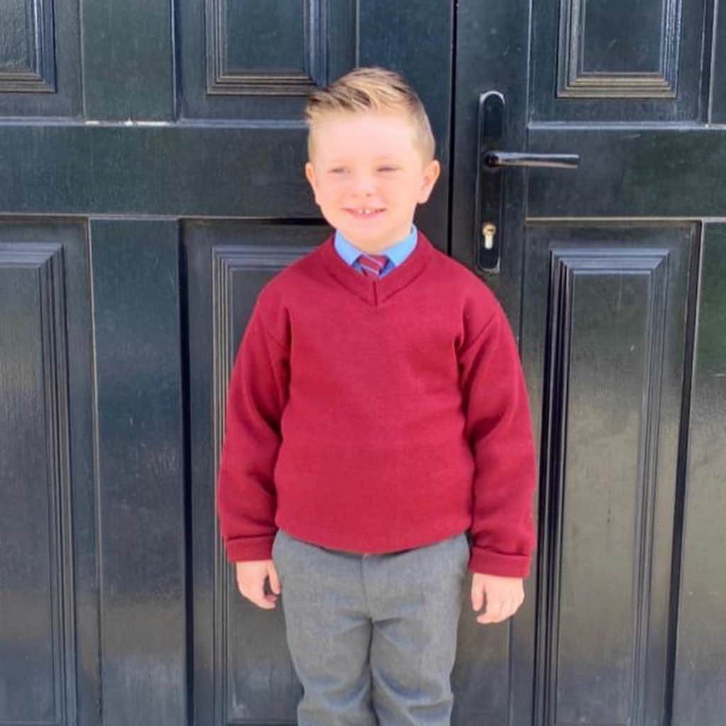 ロビー・キーンさんのインスタグラム写真 - (ロビー・キーンInstagram)「First day of school little Hudson was so excited and he absolutely loved it growing up so quick 💚」9月5日 3時18分 - robbiekeane