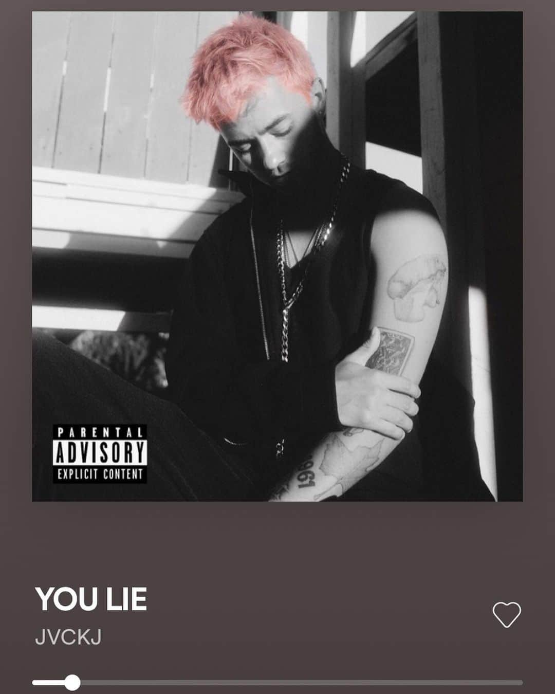 ジャック・ジョンソンさんのインスタグラム写真 - (ジャック・ジョンソンInstagram)「YOU LIE out now on all platforms... go stream that shit right this second!!! Link in my bio 🥰」9月5日 3時46分 - jvck.j