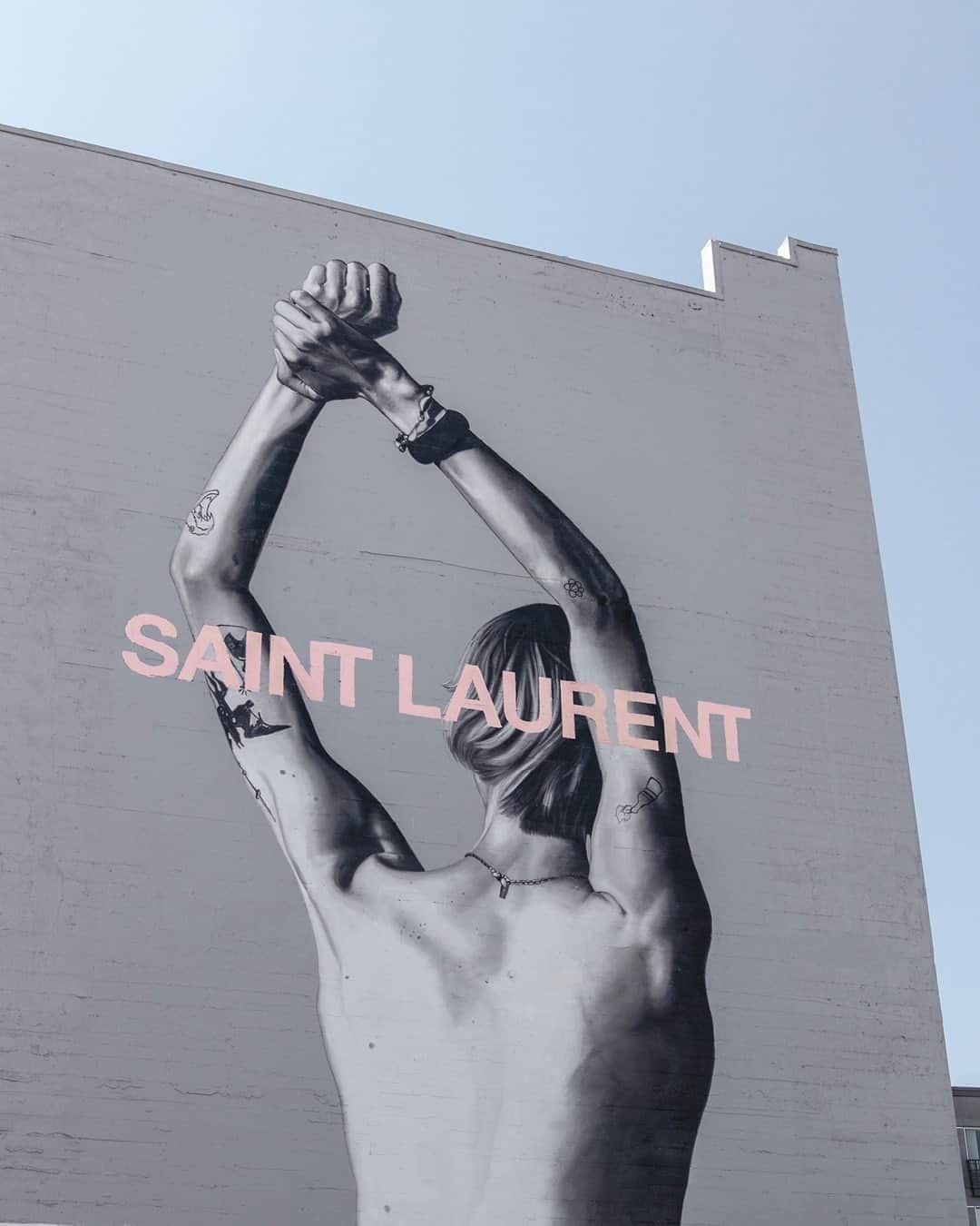 サンローランさんのインスタグラム写真 - (サンローランInstagram)「SEPTEMBER 9 LOS ANGELES MEN’S SPRING SUMMER 21 by ANTHONY VACCARELLO  #YSL #SaintLaurent #YvesSaintLaurent @anthonyvaccarello」9月5日 4時00分 - ysl