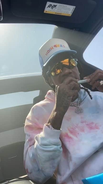 ウィズ・カリファのインスタグラム：「TGOD」