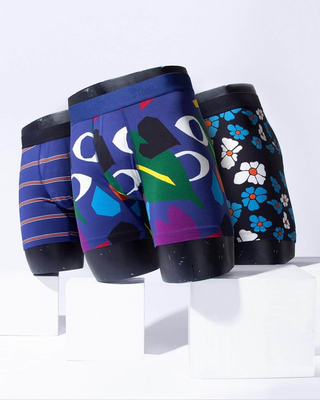 のインスタグラム：「Next Level Comfort... ☁️ 📶 Take your underwear game to the next level. Designed for creatures of comfort, and purveyors of contemporary design, whether you need a new pair for work, lounge or play, Stance has you covered all day, every day. Shop now on Stance.com 🙌」