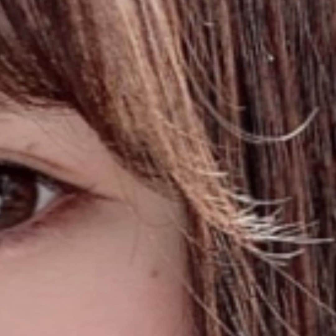 大嶋みくさんのインスタグラム写真 - (大嶋みくInstagram)「なにがいいかってこの前髪の感じね↑↑↑ そしてこのカラー可愛いでしょ♡ トリートメントもしてもらってさらっさらに仕上がりました！！ おすすめだからぜひタグから飛んでってね！！✈️  #サロモ #aliveカラー #alive_ryo #撮影 #サロンモデル #picoftheday #一眼レフ #화장 #winter #fashionblogger #fashionista #instagrammer #model #tokyocameraclub #icu_japan #portraits_ig #potography #pics_jp #japan_of_insta #igersjp #instagoodportraitlove #被写体モデル#透明感カラー#ヘアカラー#ラベンダーカラー＃ポートレート#portrait」9月5日 4時37分 - oshima_miku