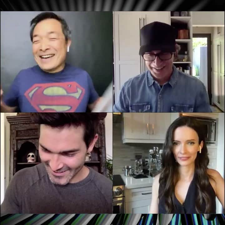 ビッツィー・トゥロックのインスタグラム：「Explore the far corners of the DC Multiverse for 24 hours beginning 9/12 🌎🌎🌎 #DCFanDome @cwsupermanandlois」