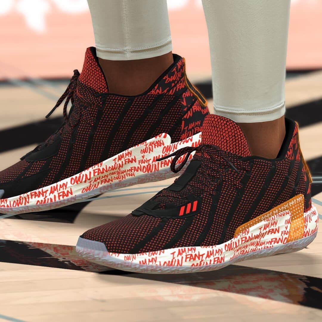 デイミアン・リラードのインスタグラム：「🚨The first look at my upcoming #Dame7 dropped today in #NBA2K21 as part of #2KDay. Can’t believe I’m on my 7th signature shoe! Let me know what y’all think of the #Dame7 and this @nba2k exclusive colorway. The 7 hits stores in October. /// @adidashoops #YKWTII ⌚️」