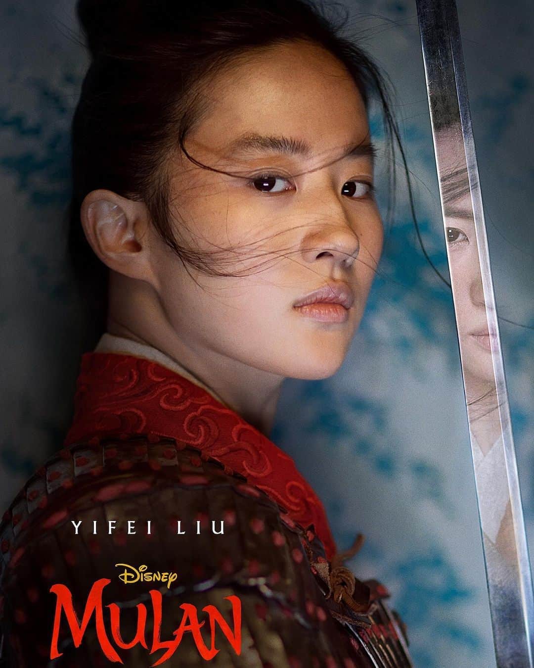 Just Jaredさんのインスタグラム写真 - (Just JaredInstagram)「Now that @mulan has been released, there are renewed calls for a boycott of the film. Yifei Liu, who plays the title role, made some controversial comments last year that have resurfaced. Tap this photo at the LINK IN BIO to learn more details. #YifeiLiu #Mulan Photos: Disney」9月5日 5時43分 - justjared
