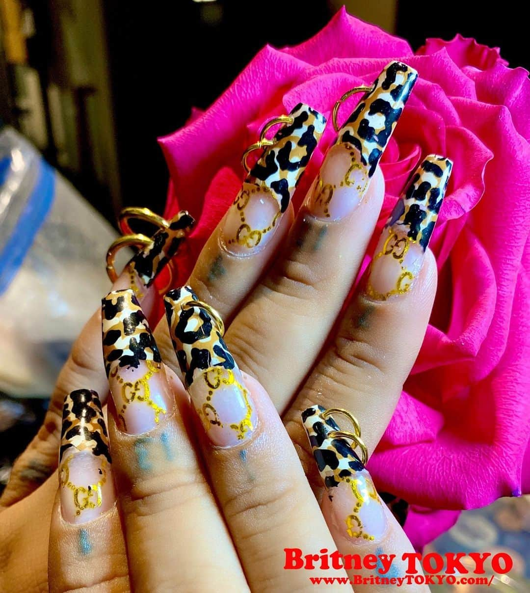 Britney TOKYOさんのインスタグラム写真 - (Britney TOKYOInstagram)「GG X leopard 🐆✨ @brookelyn_styles   #nailart #nails #fashion #britneytokyo」9月5日 5時47分 - britneytokyo