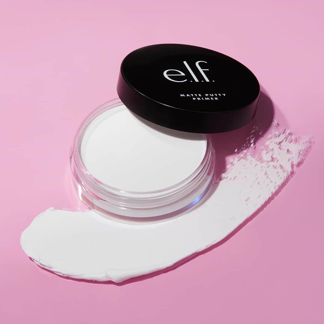 e.l.f.さんのインスタグラム写真 - (e.l.f.Instagram)「We took your fav skin perfecting primer and added a velvety texture, kaolin clay and white charcoal to create the perfect matte finish 🙌   Tap to shop for our Matte Putty Primer for $8 😍 #eyeslipsface #elfingamazing #elfcosmetics #crueltyfree #vegan」9月5日 6時02分 - elfcosmetics