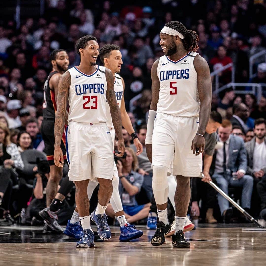ルイス・ウィリアムスのインスタグラム：「Here’s a picture of me... with the six man of the year 💪🏾💪🏾💪🏾 CONGRATS TO MY BROTHER AND PARTNER IN CRIME!!! Another win for the family @trezz24」