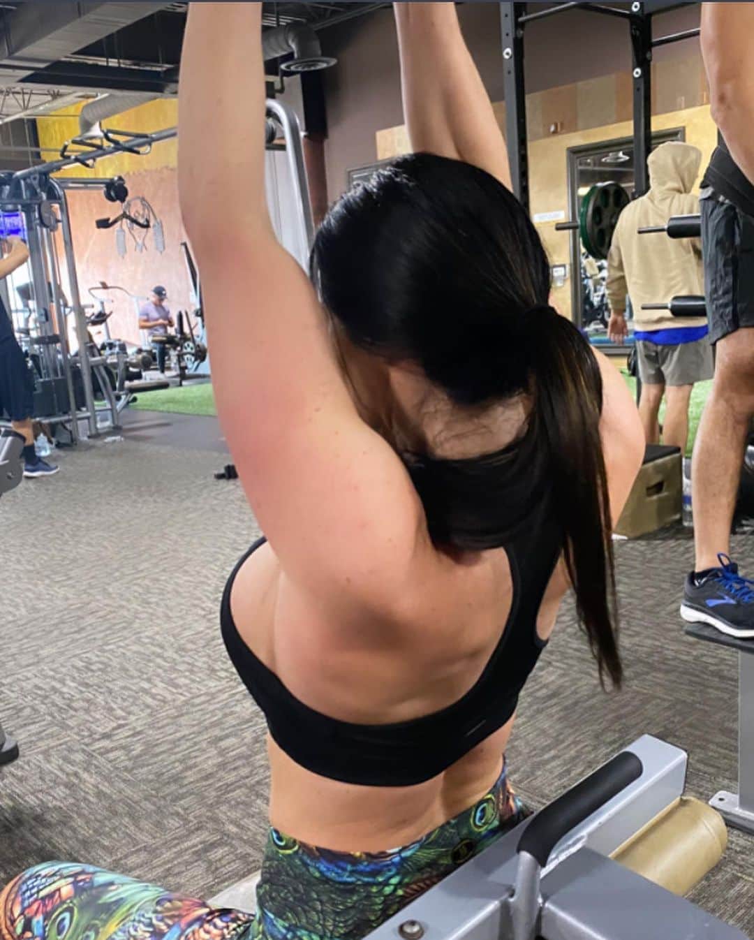 Kendra Lustさんのインスタグラム写真 - (Kendra LustInstagram)「#fridayvibes #gymmotivation #backworkout #powerhousegym #girlswholift are sexy.」9月5日 7時02分 - kendralust
