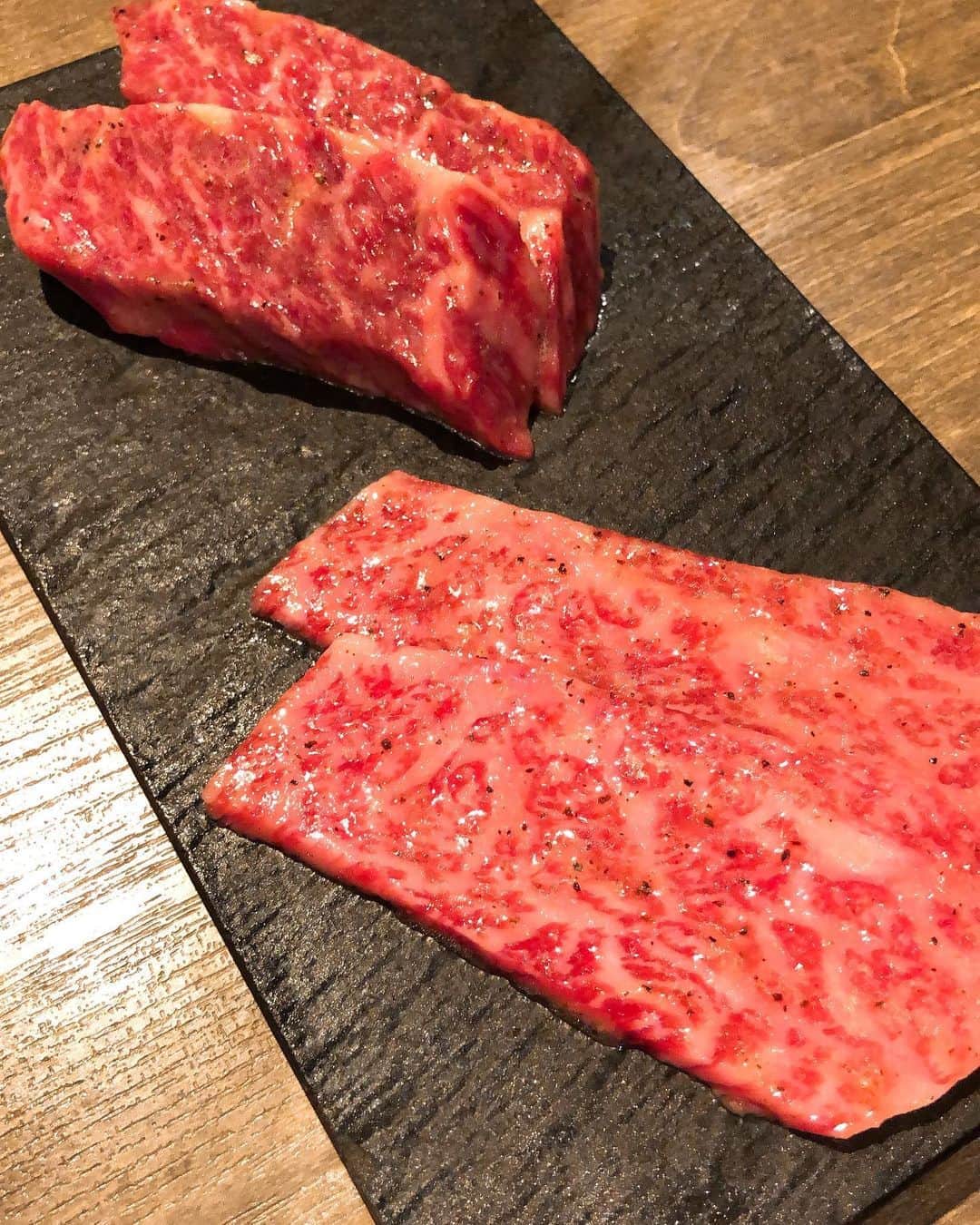 平野杏梨さんのインスタグラム写真 - (平野杏梨Instagram)「しゃとーぶりあん🥺❤️ 焼肉が大好きすぎます。  #うしごろ #ushigoro #ushigorobambina #ushigorokan」9月5日 18時21分 - anri_hirano
