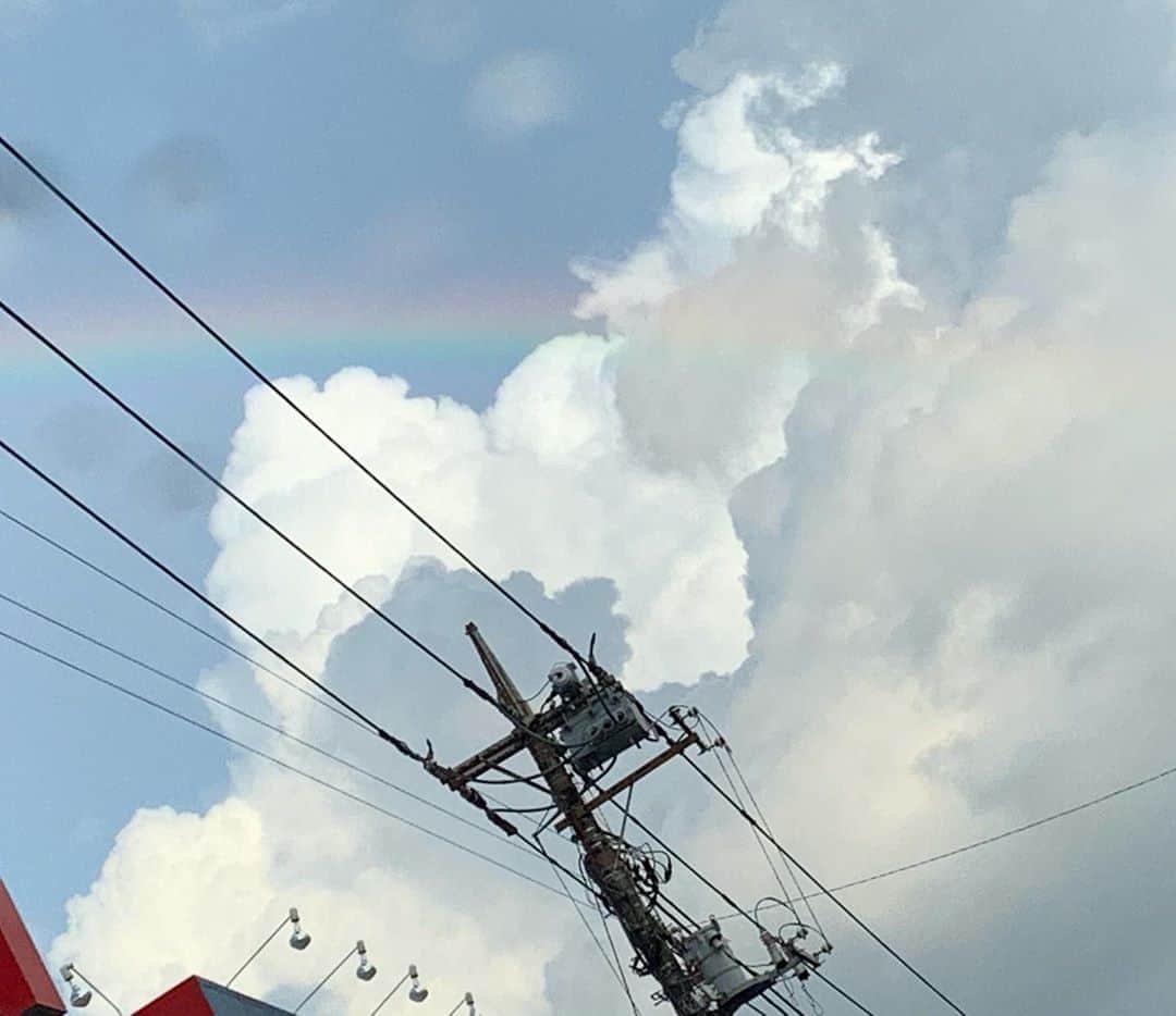 榊いずみさんのインスタグラム写真 - (榊いずみInstagram)「虹が見れたよ！  #rainbow」9月5日 16時59分 - izumizmroom