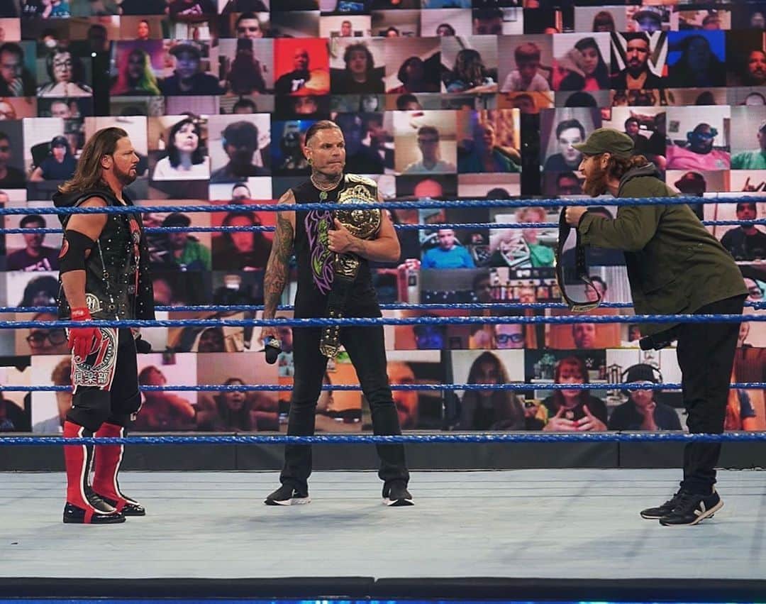 WWEさんのインスタグラム写真 - (WWEInstagram)「Who is your #IntercontinentalChampion? #SmackDown」9月5日 10時44分 - wwe
