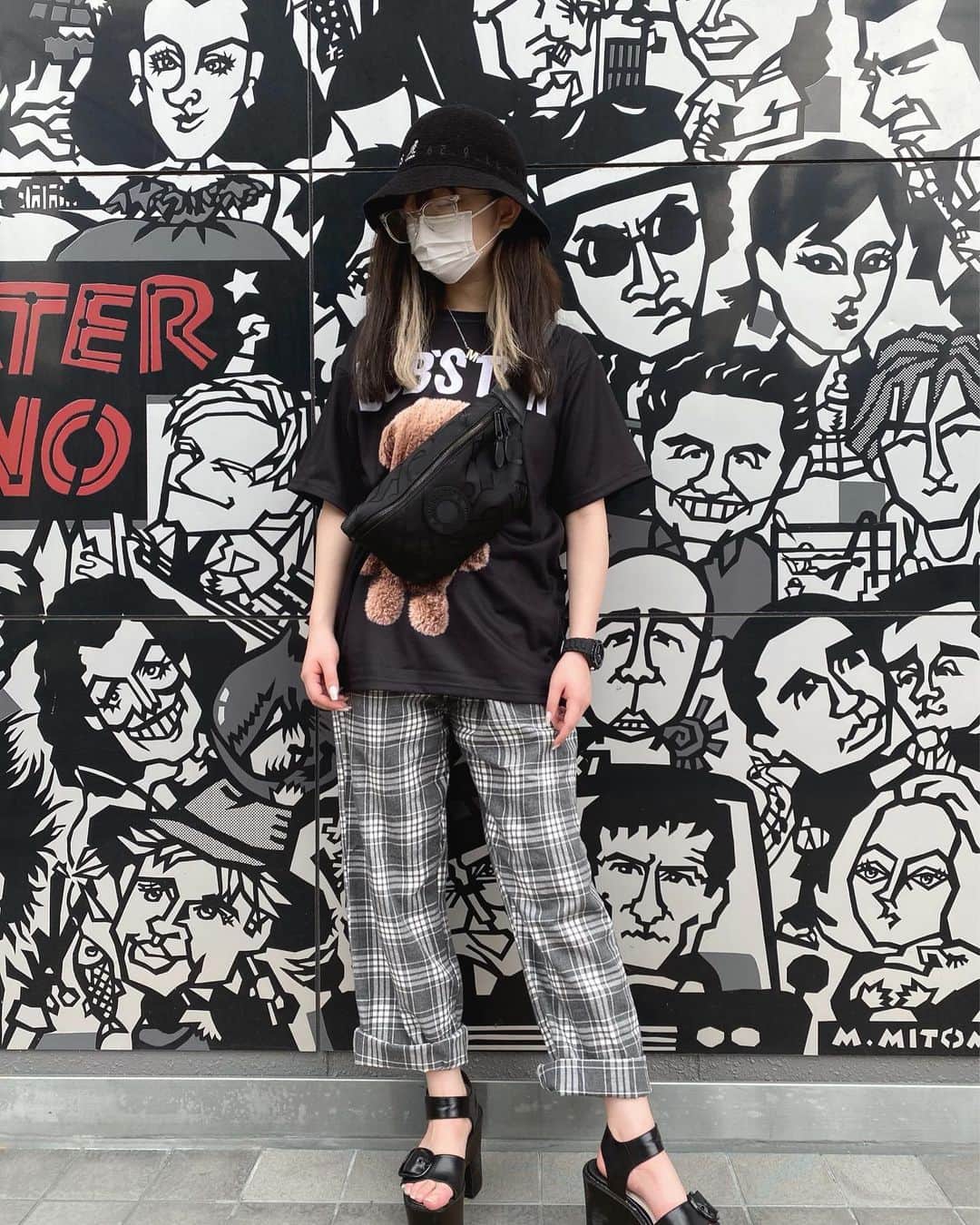 おもてちゃんのインスタグラム：「. 時計もパンツもm_mignon新作🎱 明日は札幌でイベントだあ〜〜〜^_^ . 9/6（日）13:00～16:00 ノルベサ 3階イベントスペース だよ」