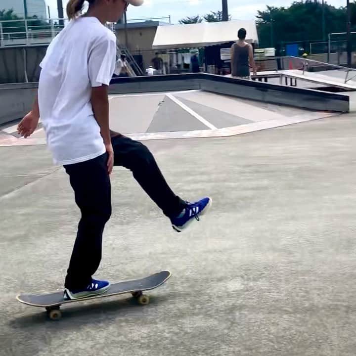 藤沢虹々可のインスタグラム：「New @adidasskateboarding  @lucaspuig  #giftedbyadidas」
