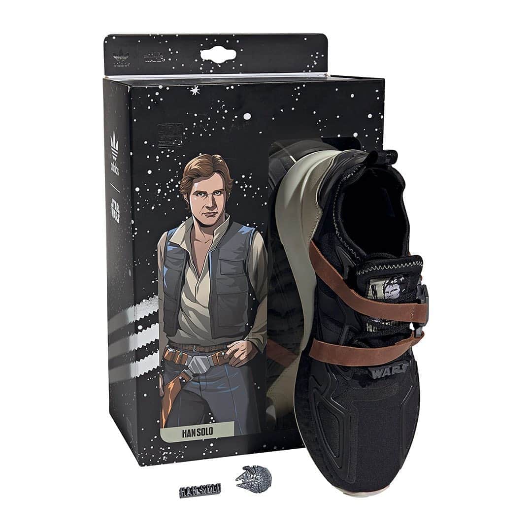 HYPEBEASTさんのインスタグラム写真 - (HYPEBEASTInstagram)「@hypebeastkicks: @adidas has delivered another @starwars release with a Han Solo ZX 2K BOOST. Key to the shoe is a holster belt which acts as a strap-buckle that wraps over the lacing system. Other details include “Core Black” synthetic fabrics, TPU overlays, and a Millennium Falcon and Star Wars lace lock. Cop a pair now from @atmos_japan’s website for approximately $197 USD while stocks last.⁠⠀ Photo: atmos」9月5日 15時03分 - hypebeast