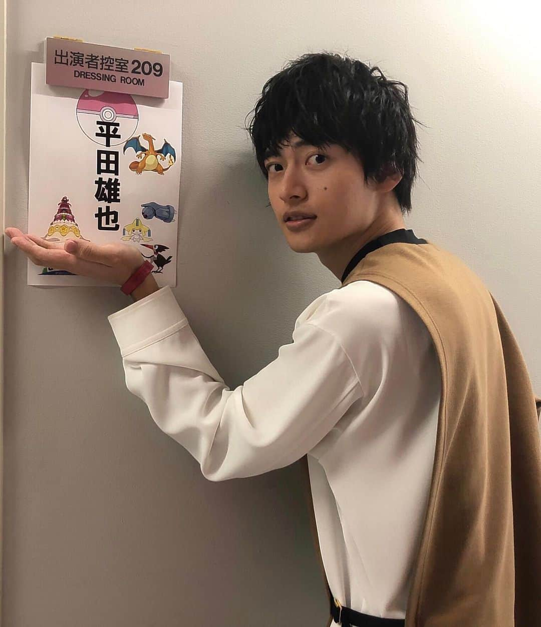 平田雄也さんのインスタグラム写真 - (平田雄也Instagram)「明日！ テレビ東京『ポケモンの家あつまる？』 出演させていただいてます😎👍  朝8時〜です🌇 早起きして、見てね！！  #ポケんち　#ポケモン　#剣盾　#平田雄也　#アルティメットお兄さん」9月5日 15時11分 - yuyastagram620