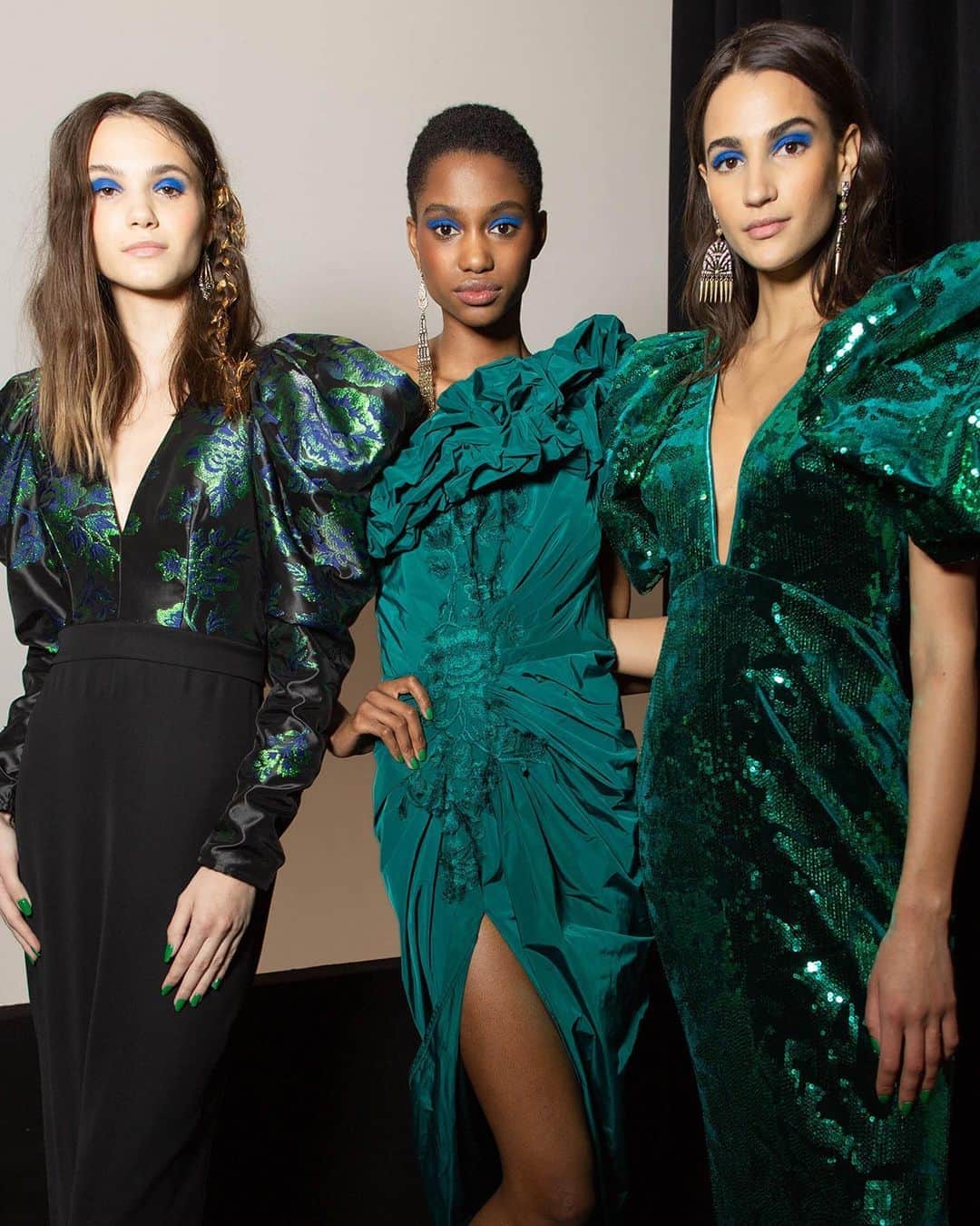 Fashion Weekのインスタグラム：「Total gems ✨ Backstage at @tadashishoji's February 2020 @NYFW runway. 📸 by @serichai」