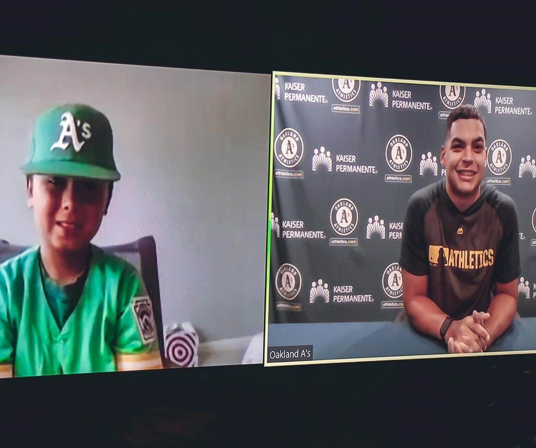 オークランド・アスレチックスさんのインスタグラム写真 - (オークランド・アスレチックスInstagram)「As we join teams across the league in hosting Childhood Cancer Awareness Day today, a few of the guys virtually met with kids from @makeawishsf for Q&A sessions 💚 #RootedInOakland」9月6日 2時51分 - athletics