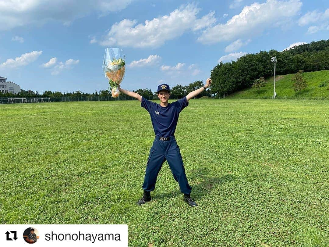 未満警察 ミッドナイトランナー【公式】のインスタグラム：「#Repost @shonohayama (@get_repost) ・・・ 今夜１０時からは#未満警察ミッドナイトランナー  最終回が放送されます！ 是非皆さん観て下さいー！！！ 写真はめちゃくちゃ引きで撮ったクランクアップ時の📸」