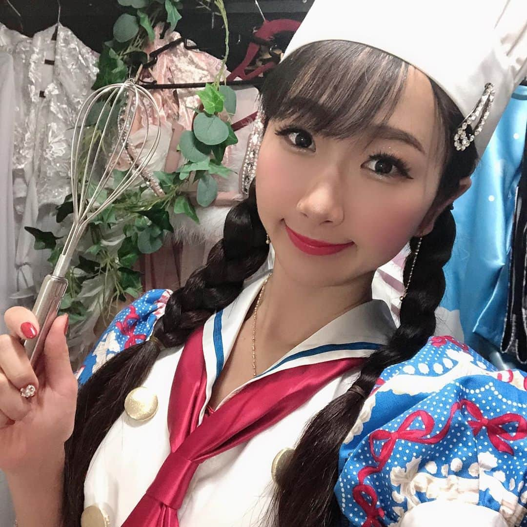 熊野あゆ（澄川鮎）さんのインスタグラム写真 - (熊野あゆ（澄川鮎）Instagram)「. . 幸せのケーキをお届けするよ🧸💓 . . . #143 #love #patisserie #cake #made #kuma #kawaii #chinese #japanese」9月5日 20時32分 - ayu_kumano