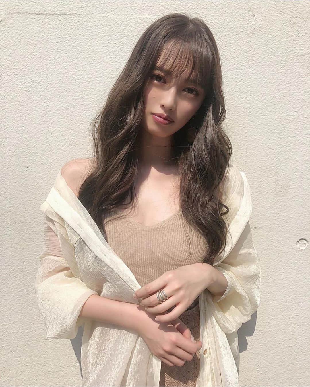 美女JAPANのインスタグラム：「どうも美女JAPANです！✨ ＊ ＊ 今回ご紹介するのはこの方‼️ ＊ 宮内理沙さん！@risa_miyauchi ＊ ＊ かわいい🙈💕 とっても笑顔が素敵💕 ＊ ＊ 宮内理沙さんのアカウントには他にも素敵な投稿がたくさんあります！✨ ＊ 皆さんも是非チェックしてみてね🧸 ＊ ＊ 明日の投稿もお楽しみに！！ ＊ ＊  #色気 #可愛い #綺麗 #かわいい #セクシー #写真集 #モデル  #水着 #美肌 #笑顔 #スタイル抜群 #可愛い #可愛すぎ #会いたい #天使 #美女 #美人 #美しい #スタイル #ヌード #スタイル抜群 #美脚 #お尻 #エロ #美乳 #素敵 #カワイイ #応援」