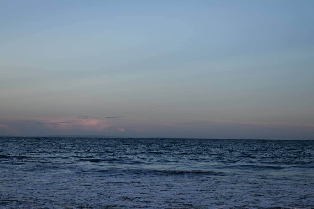 丸本凛さんのインスタグラム写真 - (丸本凛Instagram)「やっぱりここがすき🏖 ずっと海をみて普段を振り返る。 リラックスできる第2の居場所であり思い出深い場所です。 #🤎#江ノ島#enoshima#dragon#sea#beach#sky#instagood #photooftheday#一眼レフ#d3500#いちがんれふ#ファインダー越しの私の世界」9月5日 21時23分 - rinmarumoto
