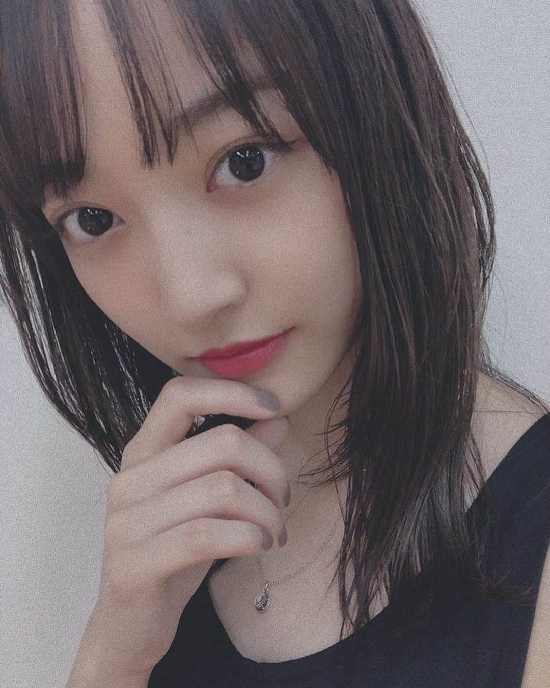 下村実生のインスタグラム：「ウルフになりました✌︎ 完成するまでの動画をリールに初めて載せるので良かったら見てね💁‍♀️ #ウルフ #実はやってみたかった #イメチェン #新下村です」
