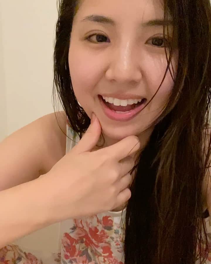 阿部真央のインスタグラム：「上手に出来たら聴いてほしい。あともう動画編集はしたくない。#はじめてのチュウ」