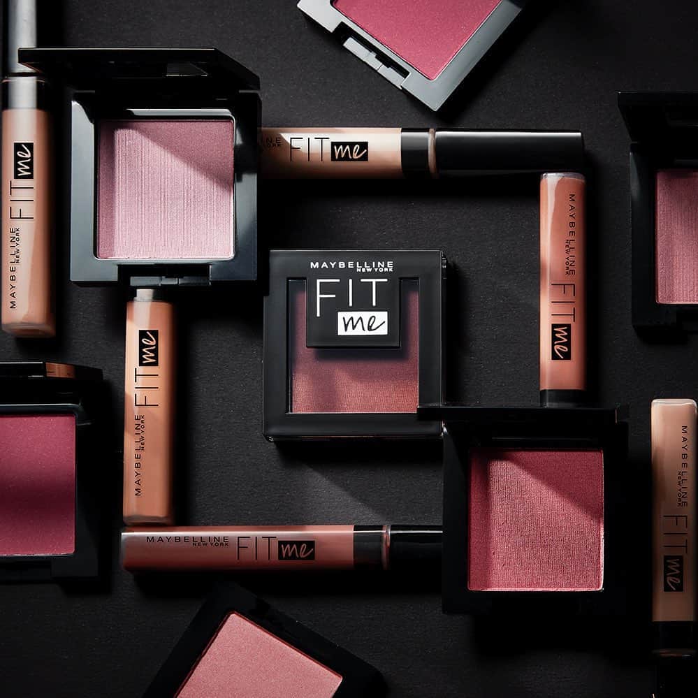 Maybelline New Yorkさんのインスタグラム写真 - (Maybelline New YorkInstagram)「The one product I can’t leave the house without is _____.🤔 We love these products from our Fit Me family because of how seamlessly they blend into your skin. #fitmeconcealer #fitmeblush」9月5日 22時06分 - maybelline