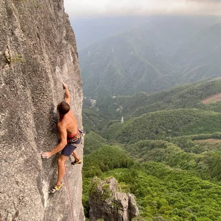 のインスタグラム：「Send my project 🙌🏻✨🙌🏻✨ Should be around 8b🤙🤙 プロジェクトに成功✨✨多分5.13dかなー Movie @sachiamma  @oganoclimbing   #oganoic #小鹿野町観光大使　#小鹿野クライミング委員会」