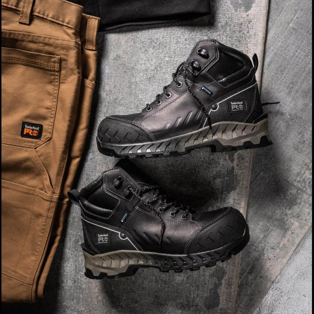 ティンバーランドさんのインスタグラム写真 - (ティンバーランドInstagram)「Light in weight. Not in protection. The @TimberlandPRO Work Summit boot powered by CarbonShield™  technology. #AlwaysDoNeverDone #TimberlandPRO」9月5日 23時00分 - timberland