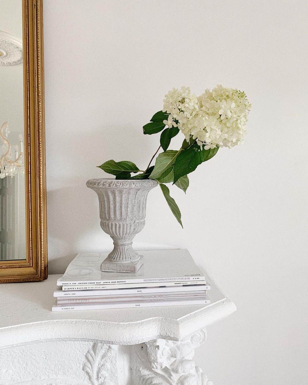 Kelsey Simoneのインスタグラム：「From my garden!」