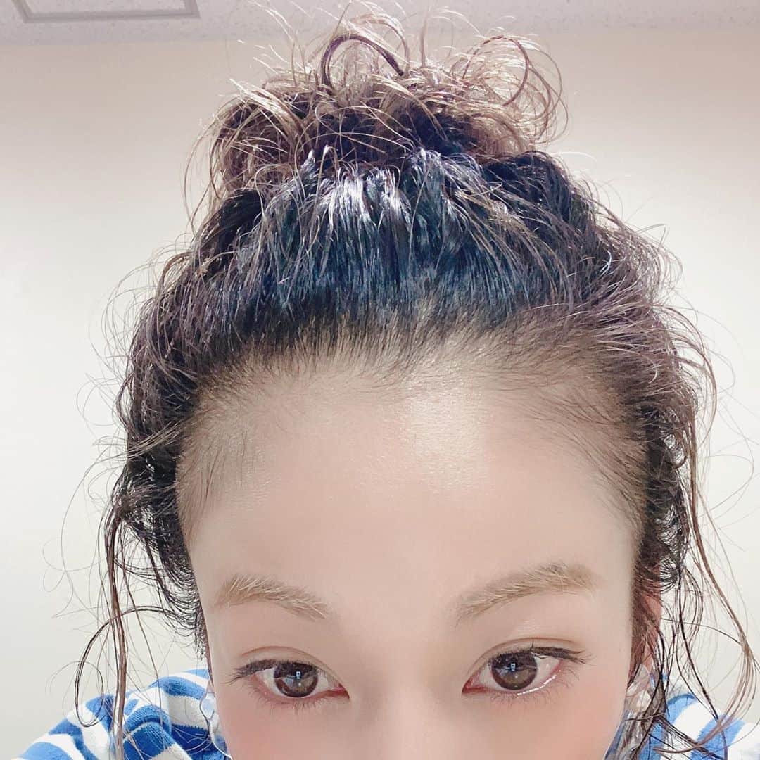 のインスタグラム：「スプーンおばさんみたいなおばーちゃんになりたいと思ってた学生時代がありました。  伝わるかな🤔  #明日へ #ぐない」