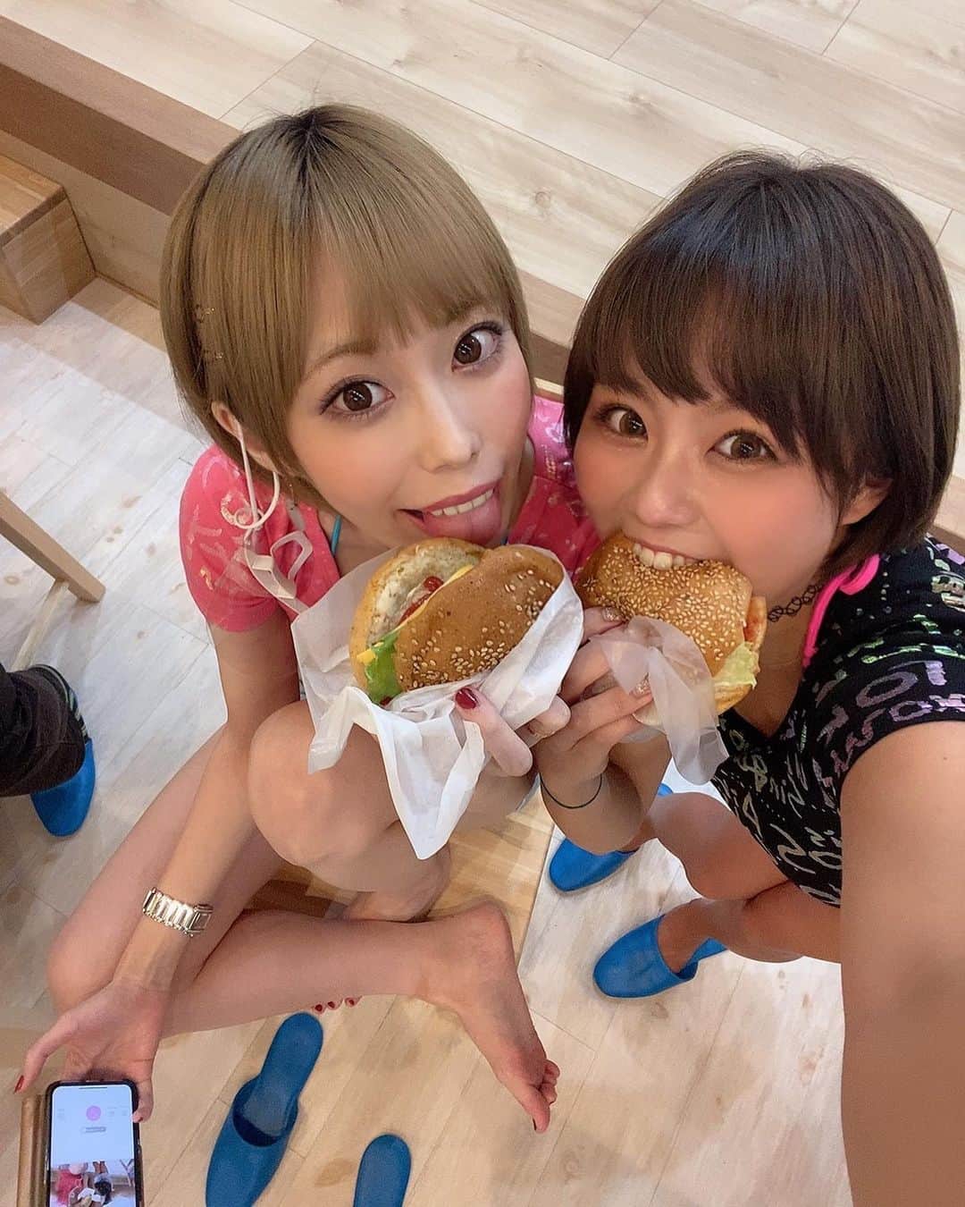 のインスタグラム：「オフ会ありがとううう💗 かわみっきー会サイコー！！ #オフ会 #川菜美鈴 #亜矢みつき」