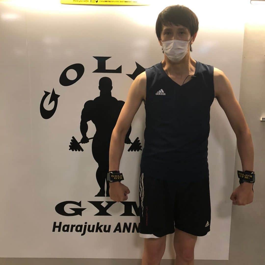 のインスタグラム：「三ヶ月前くらい。 なかなか筋肉への道はまだまだ長いー」