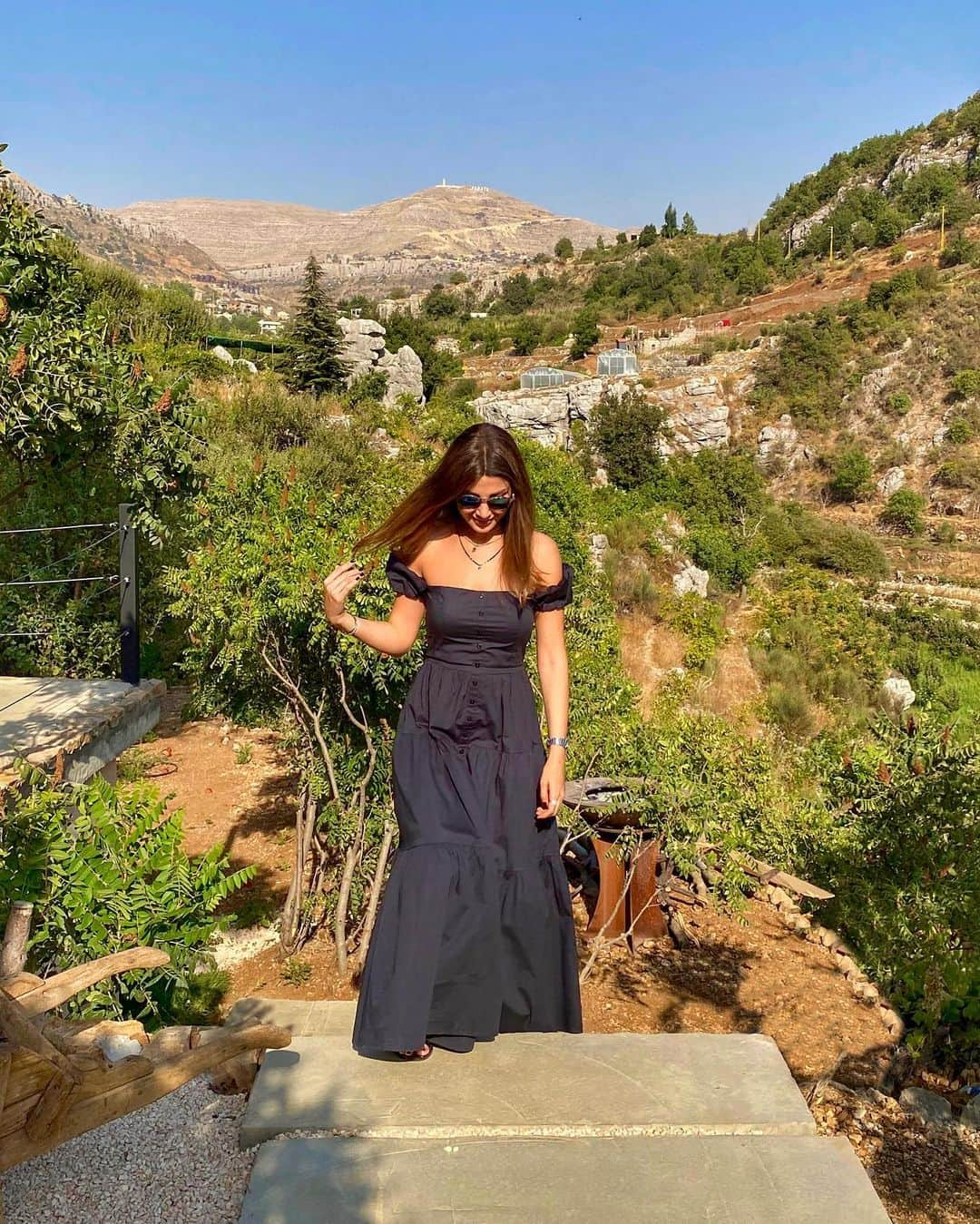 ナンシー・アジュラムさんのインスタグラム写真 - (ナンシー・アジュラムInstagram)「🌿🌱🖤」9月6日 0時11分 - nancyajram