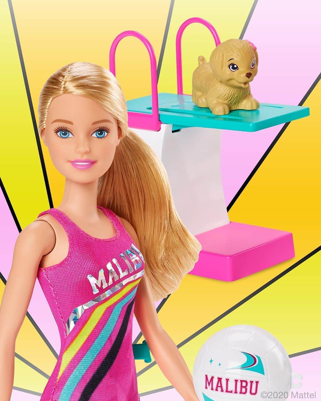 バービーさんのインスタグラム写真 - (バービーInstagram)「Nothing like a summertime swim 🌊. How are you spending your Saturday? #Barbie」9月6日 1時00分 - barbie